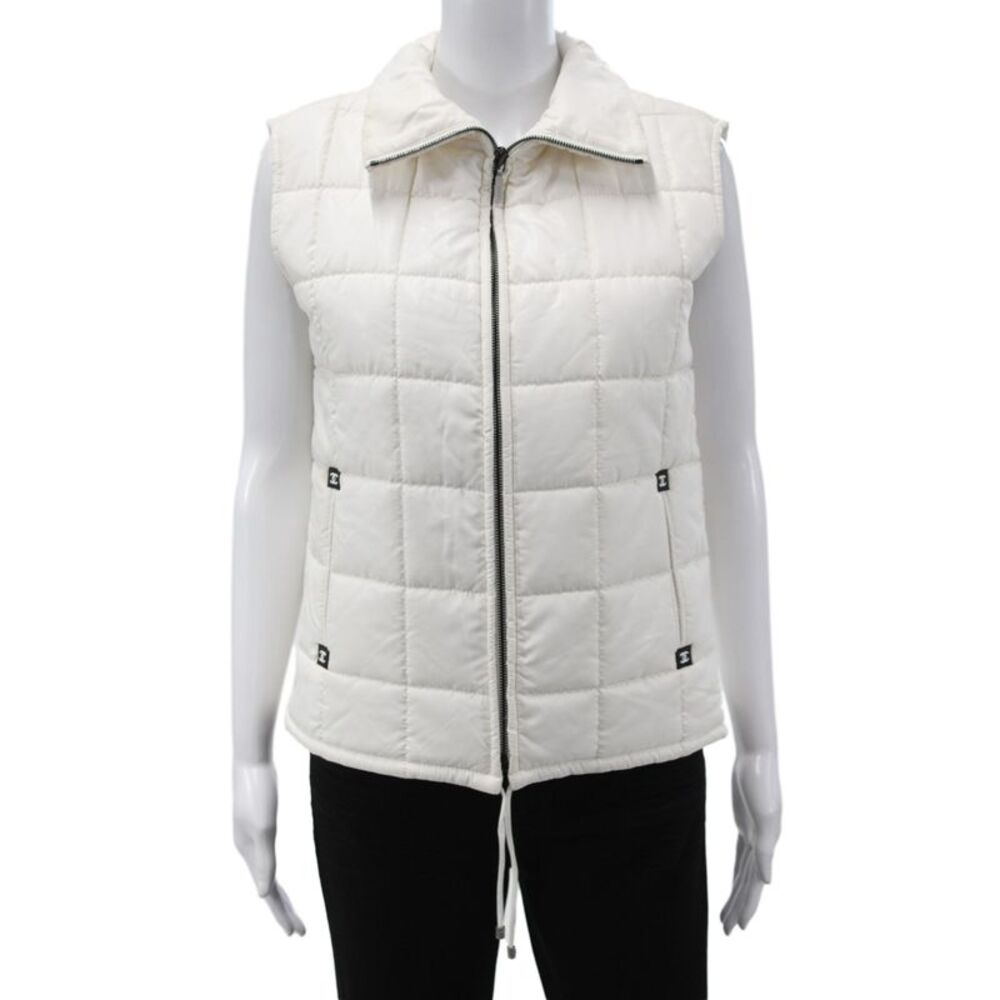 Chanel Womens Quilted White Vest Zip 60% Polyurethane Sleeveless Size 40